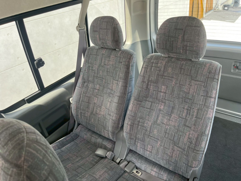 トヨタ ハイエース