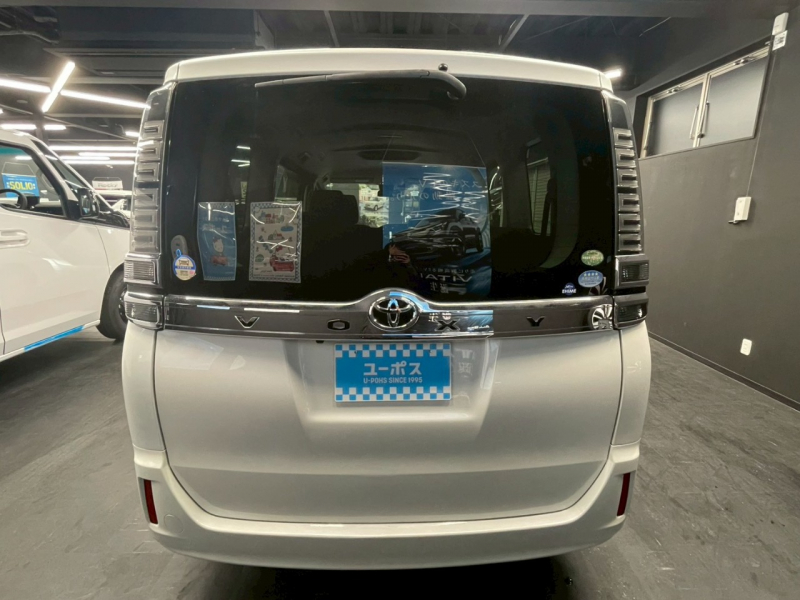 トヨタ ヴォクシー