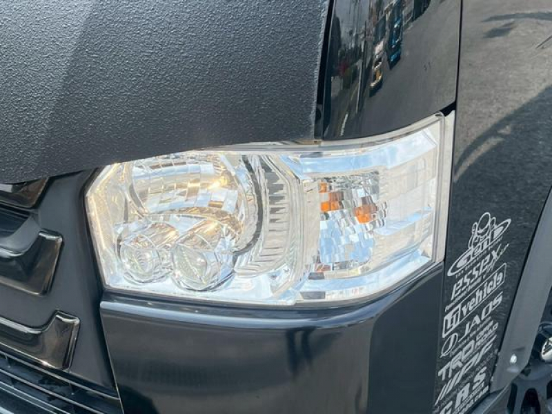 トヨタ ハイエースバン