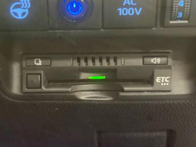 トヨタ アクア