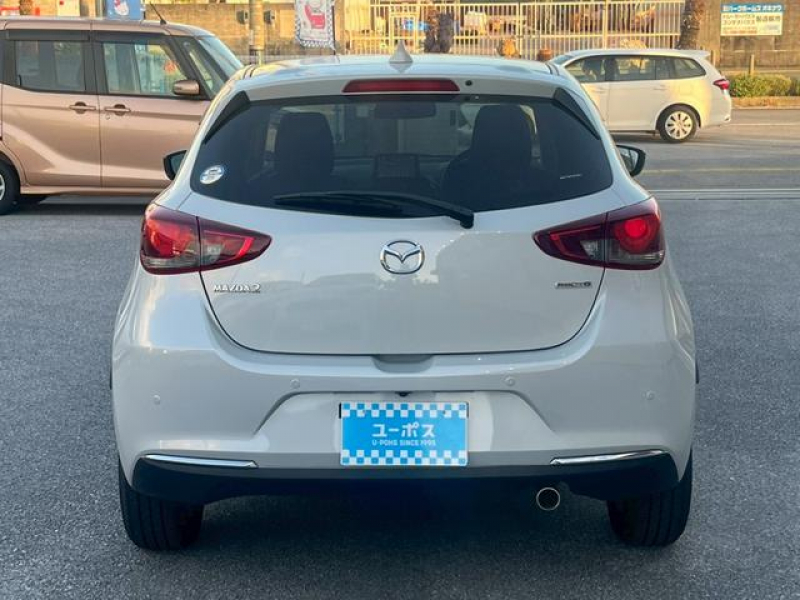 マツダ MAZDA 2