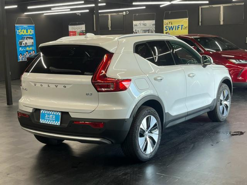 ボルボ XC40