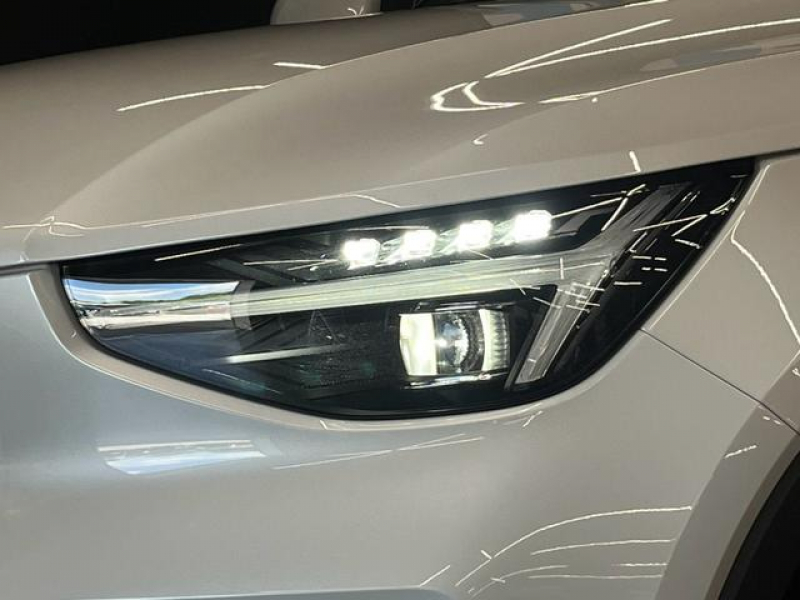 ボルボ XC40