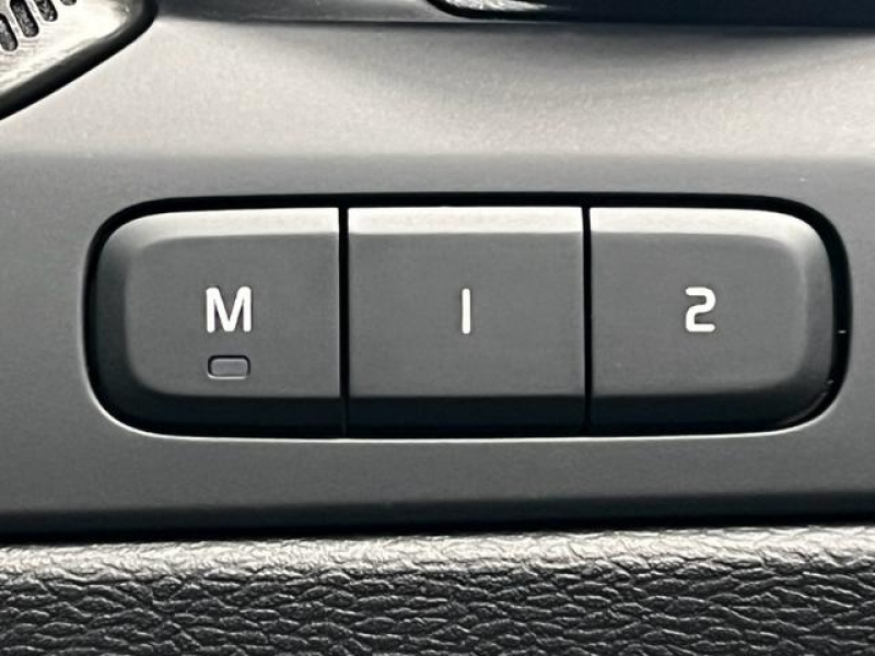 ボルボ XC40