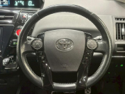 トヨタ プリウスα