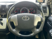 トヨタ ハイエースバン